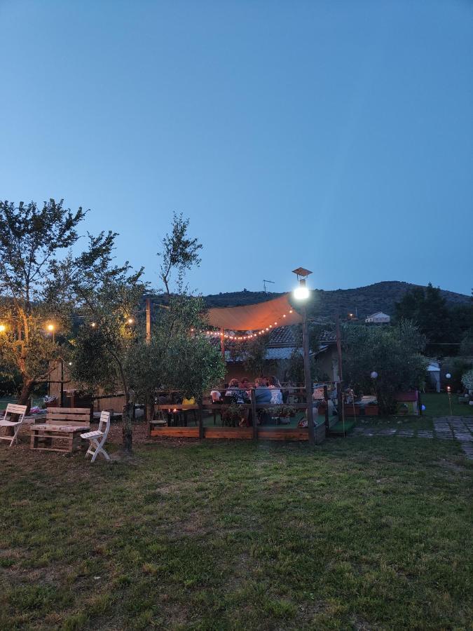 Bed and Breakfast Casale Dei Ricordi Arce Екстер'єр фото